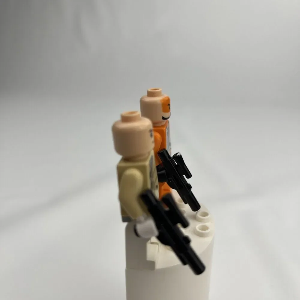 LEGO Star Wars Hoth Rebel Officer And Pilot Minifigures 8083 Lot of 2
